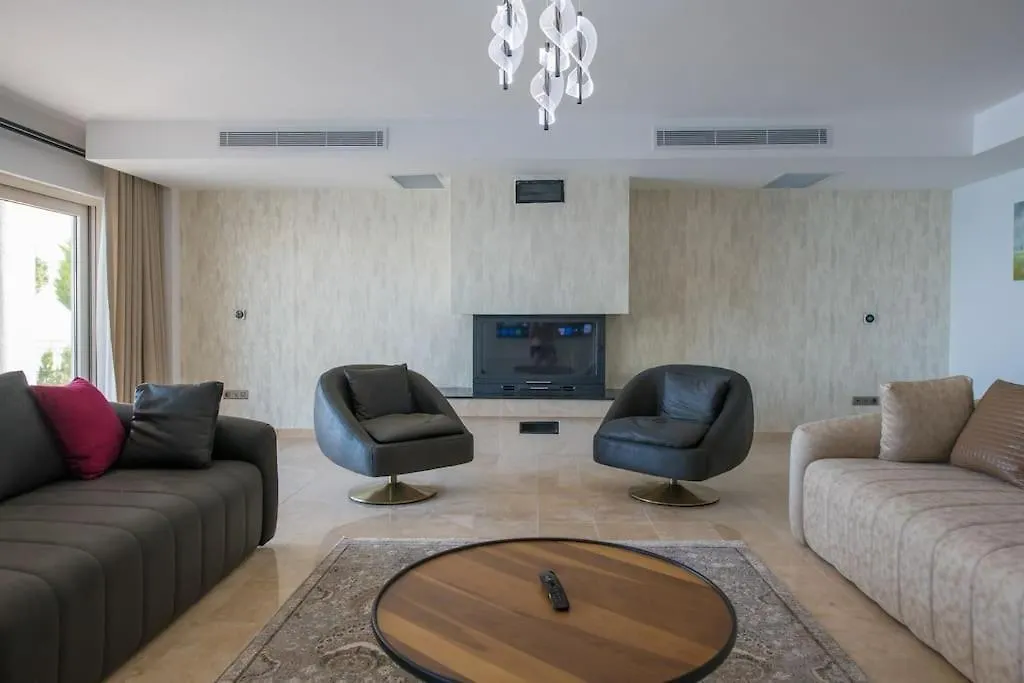 Beach Front Super Villa Boss 2 Bodrum