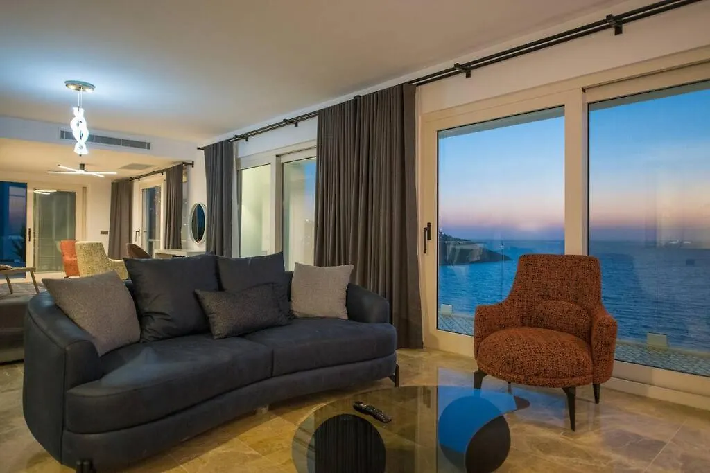 Beach Front Super Villa Boss 2 Bodrum
