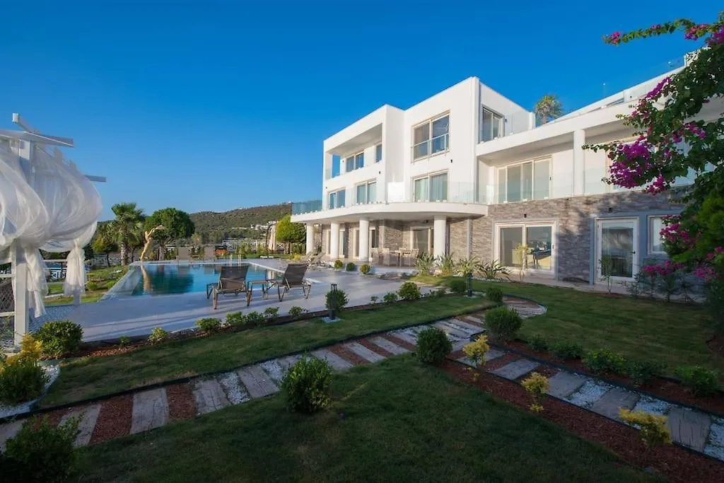 Beach Front Super Villa Boss 2 Bodrum 0*,