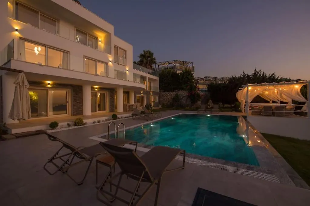Beach Front Super Villa Boss 2 Bodrum